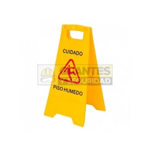 Señal tipo carpa - piso mojado